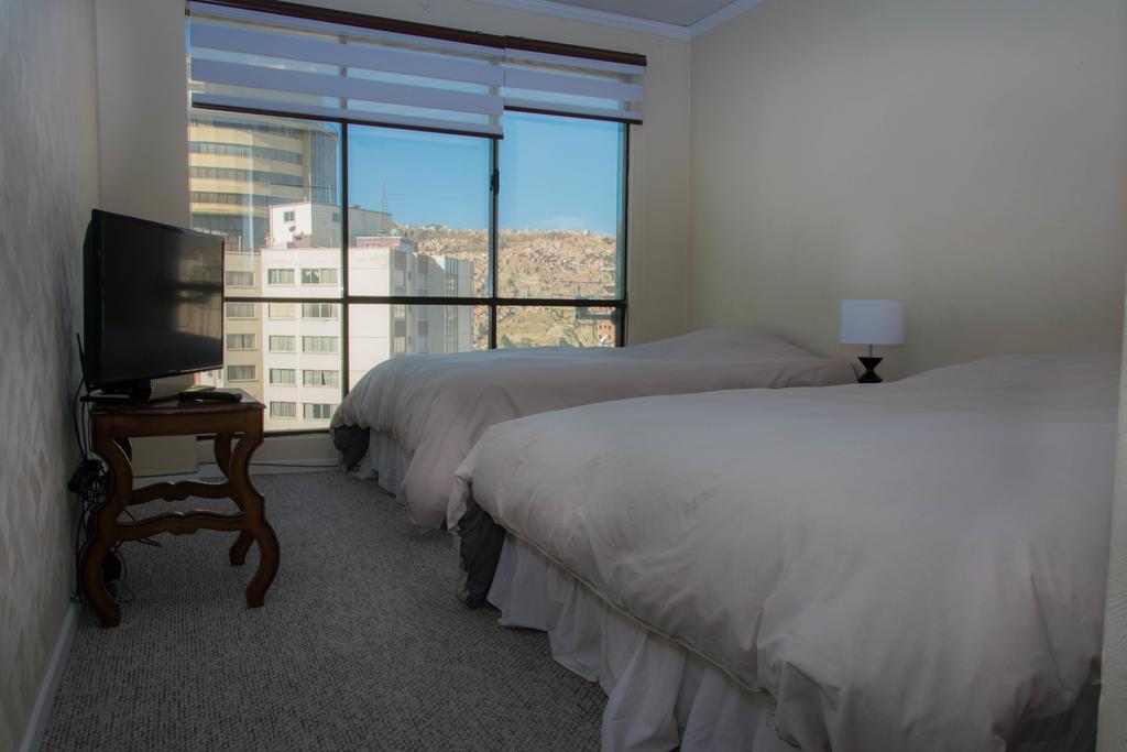 Departamento 6 De Agosto Apartment Ла Пас Екстериор снимка